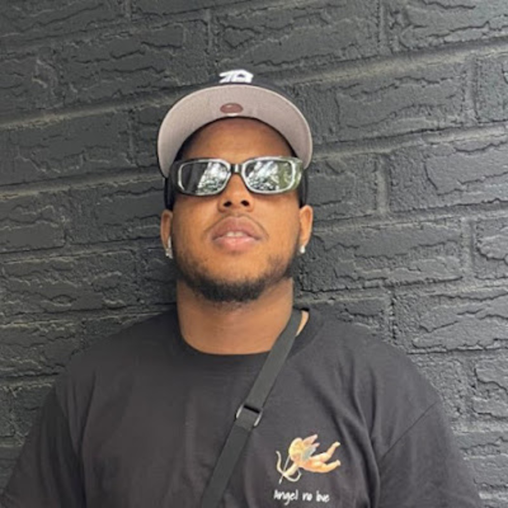 Meet your Posher, Manuel